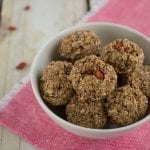 Vegan Oatmeal Cookies with Goji Berries