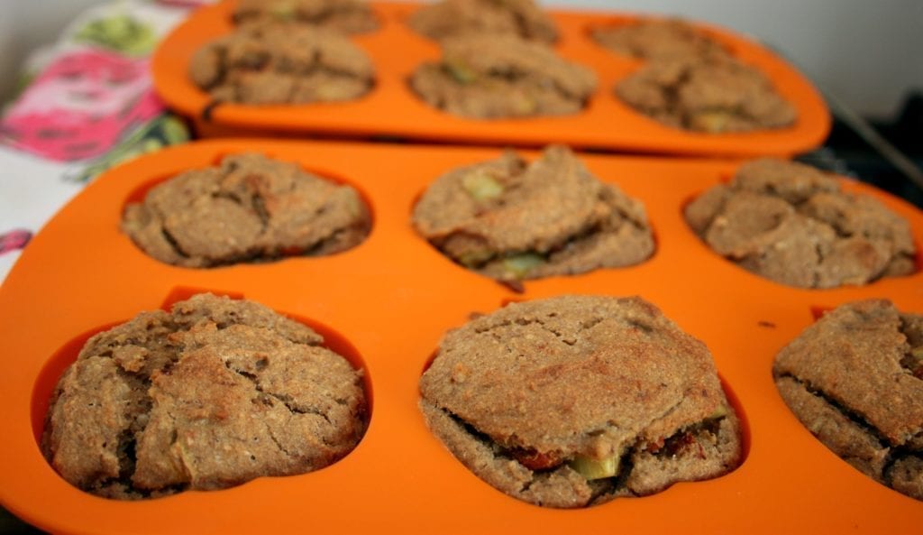 vegan cinnamon rhubarb muffins vegan cinnamon rhubarb muffins
