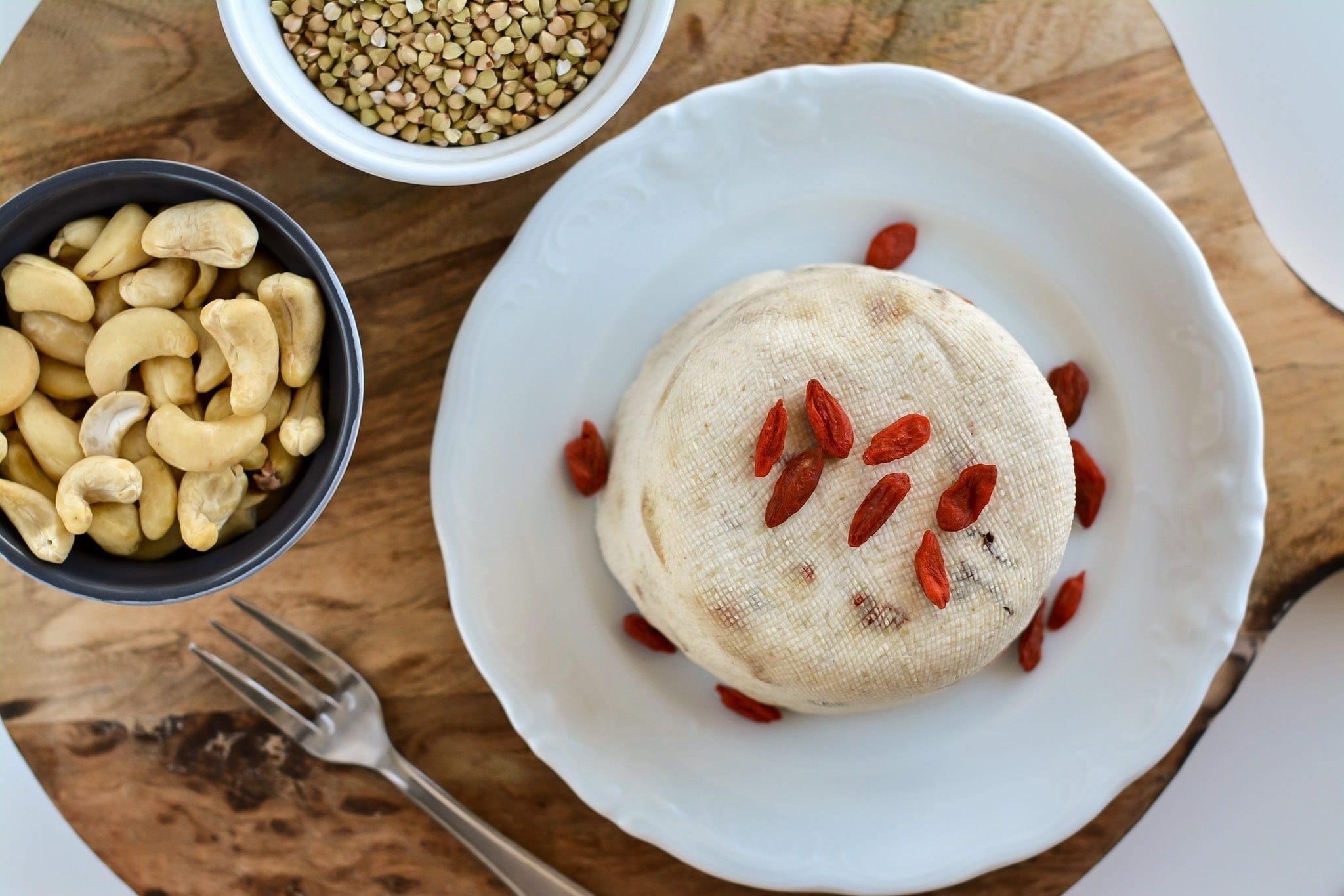 Vegan Easter Cheesecake Pascha