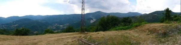 Mountain view lunch place in Italy