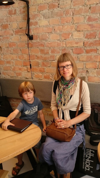 Stragan Kawiarnia waiting for coffee