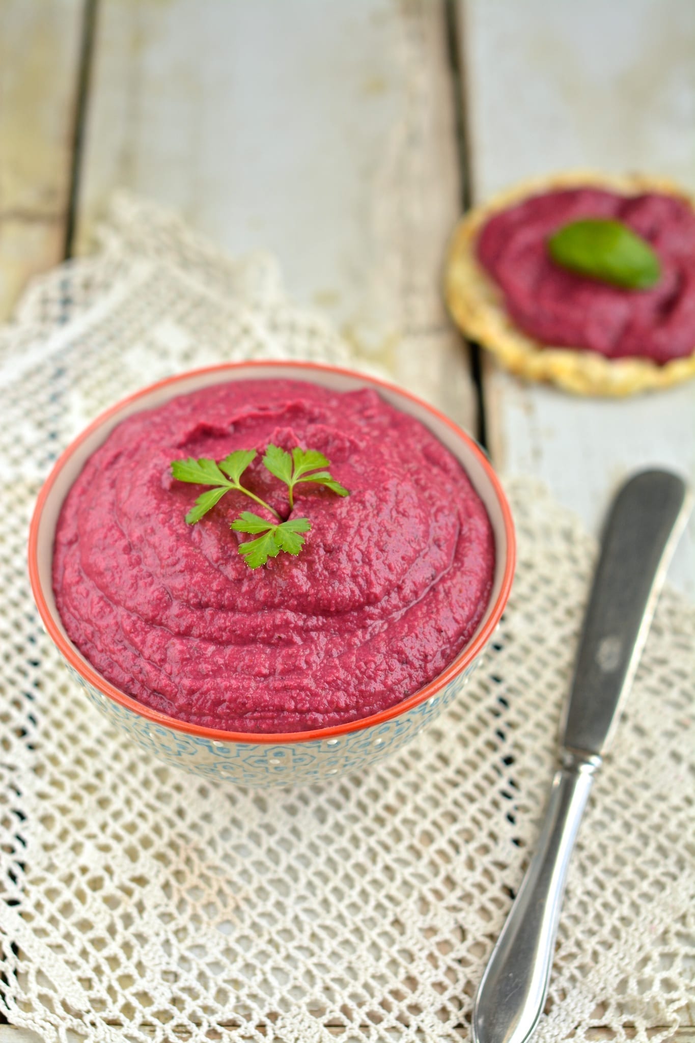 Oil-Free Beet-Red Bean Hummus