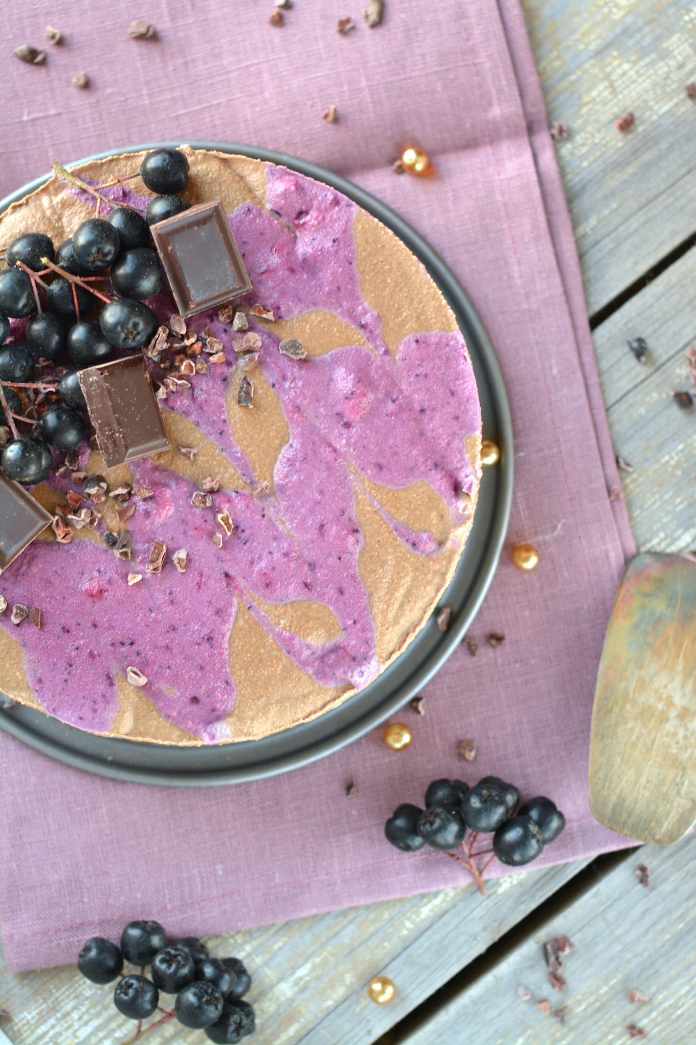 cheesecake-cauliflower-tahini-chocolate-aronia