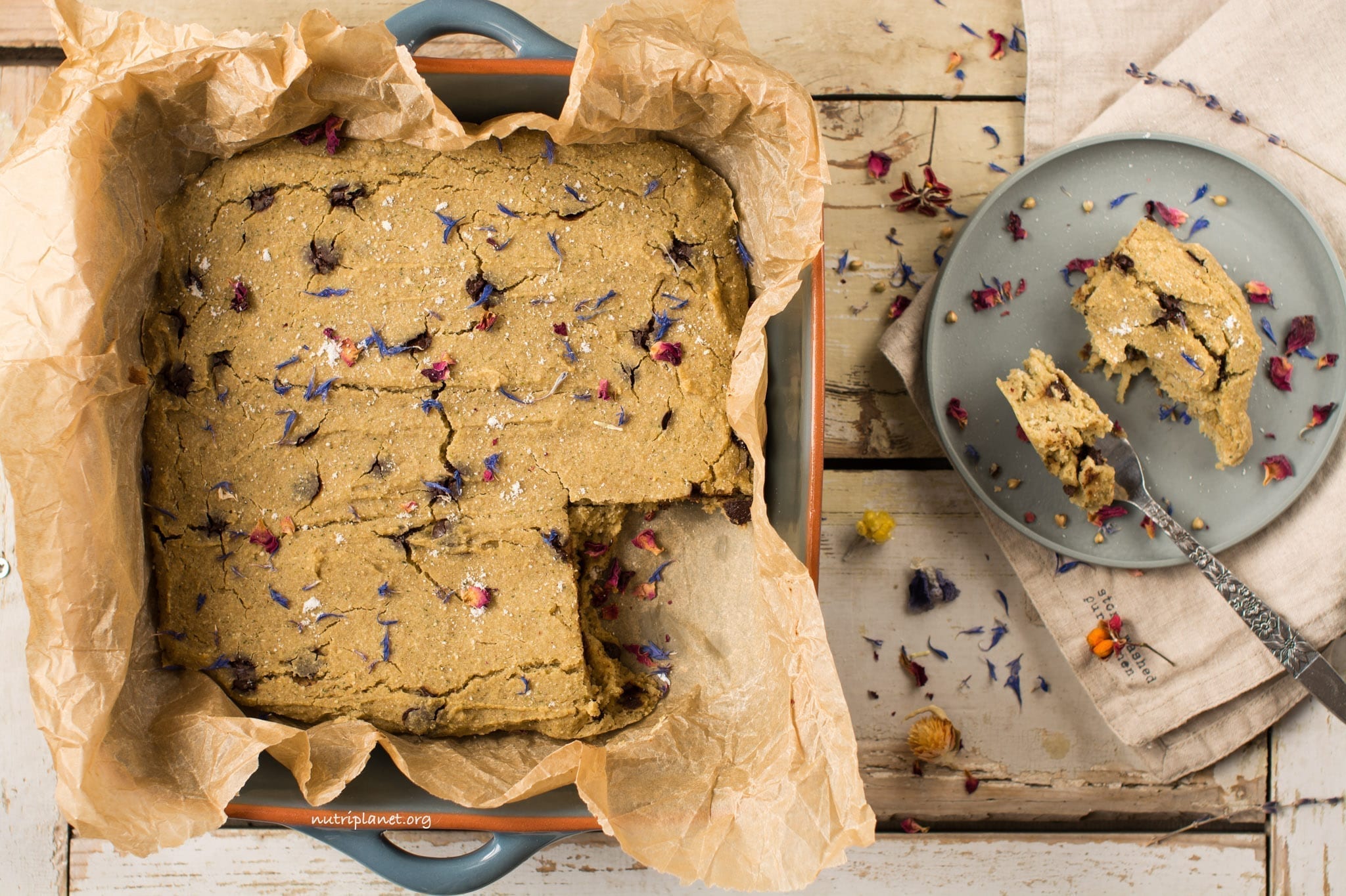 Gluten Free Vegan Blondies with chocolate chips