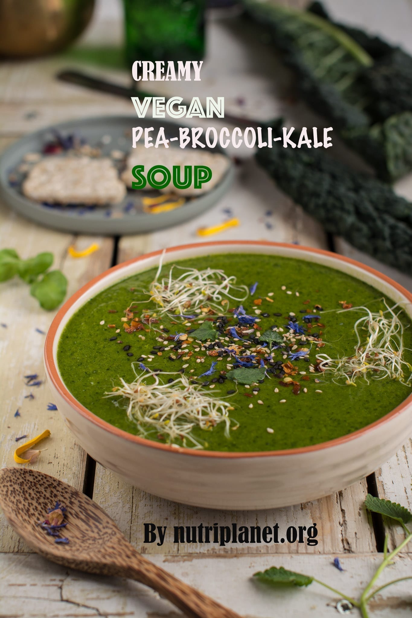 Creamy Vegan Soup with Peas, Broccoli and Kale