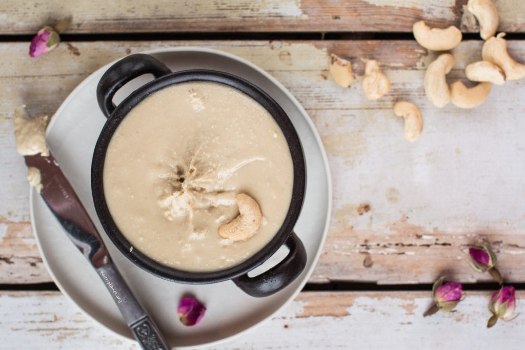 Cashew Butter Recipe [No Added Oils or Sugars]