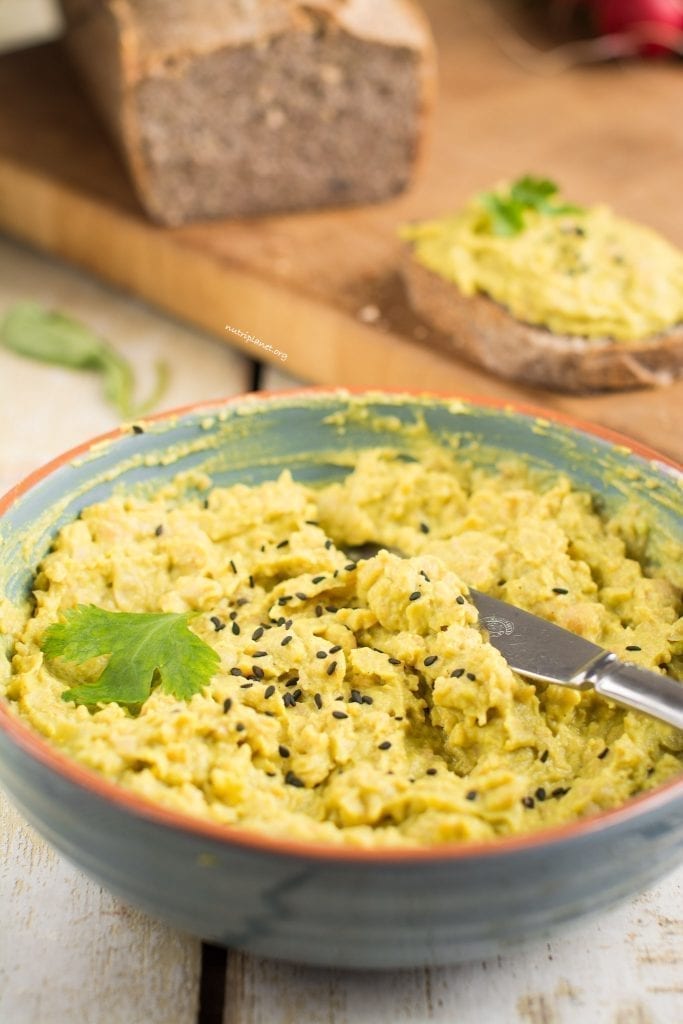 Vegan Egg Salad Sandwich