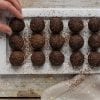 Quick and easy gingerbread flavoured vegan energy balls that are perfect as healthy snacks when you need a pick-me-up in the afternoon. You only need a food processor or a large bowl, a spoon and 25 minutes of your time.