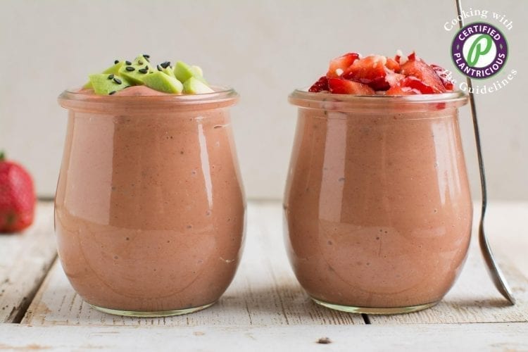 Delicious strawberry avocado smoothie with creamy texture that is extremely easy to make requiring just 3 ingredients. No added sugars or other additives!