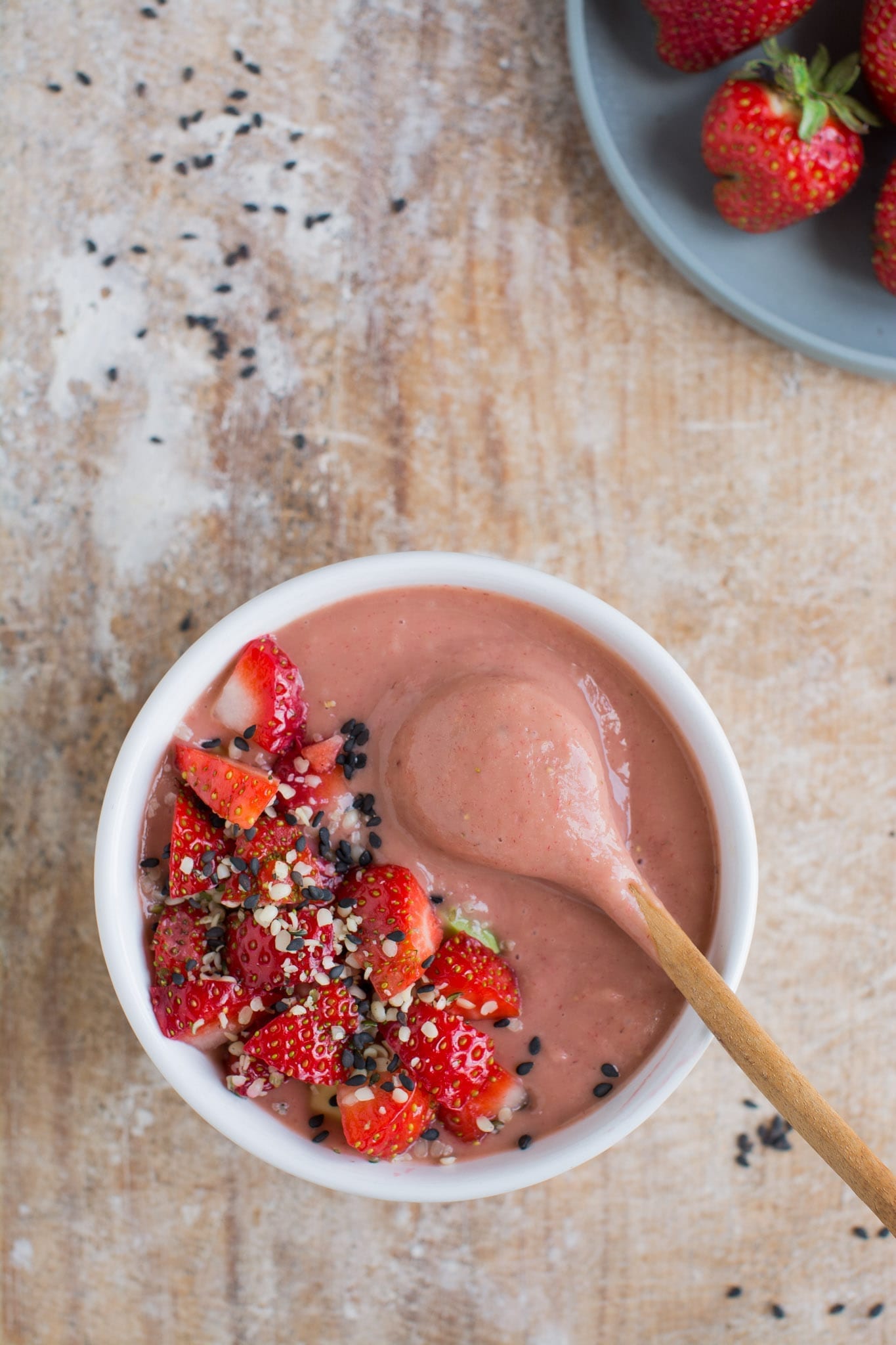 Delicious strawberry avocado smoothie with creamy texture that is extremely easy to make requiring just 3 ingredients. No added sugars or other additives!