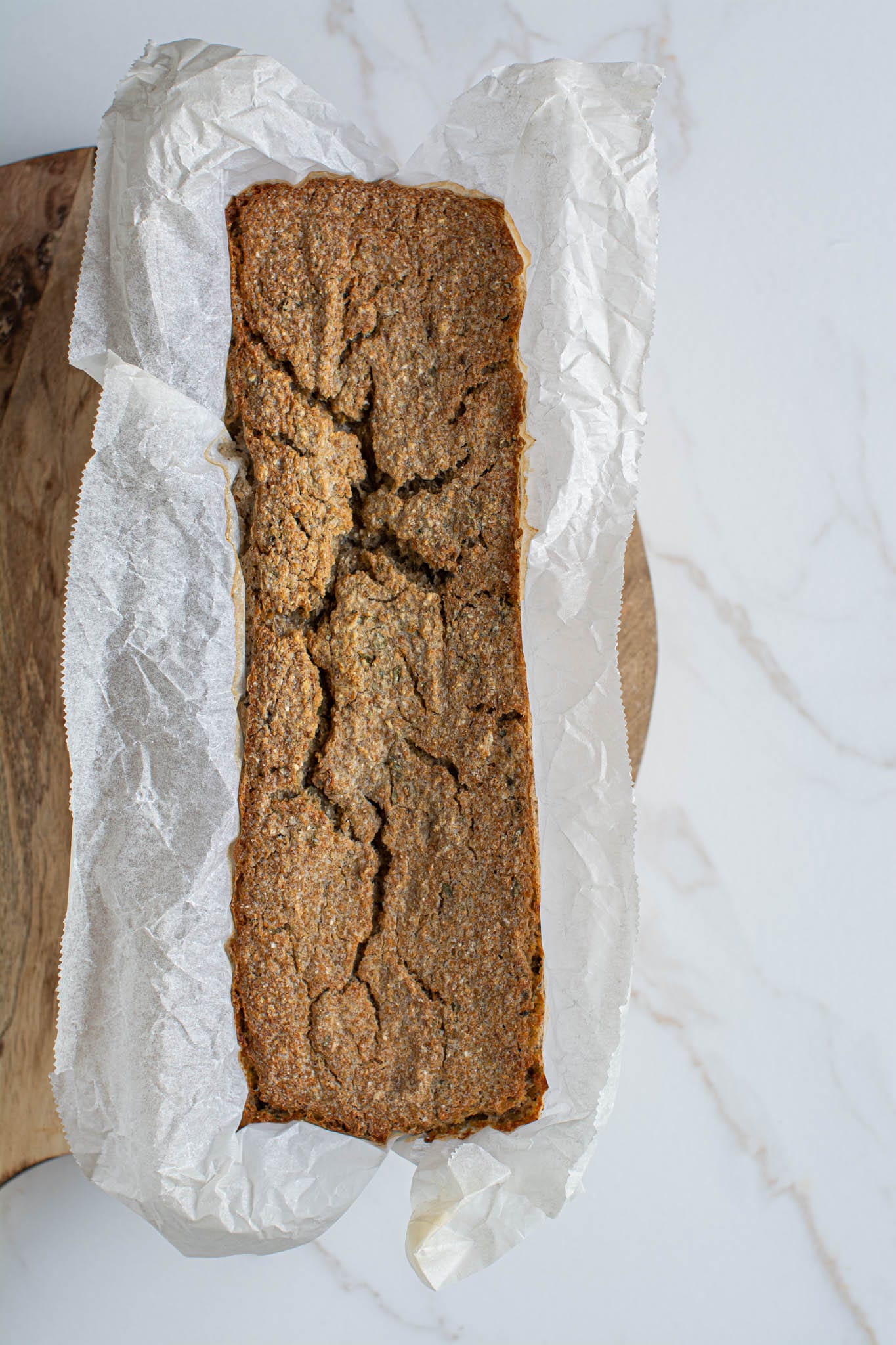 Learn how to make a delicious yeast-free gluten-free sourdough bread using buckwheat and quinoa groats.