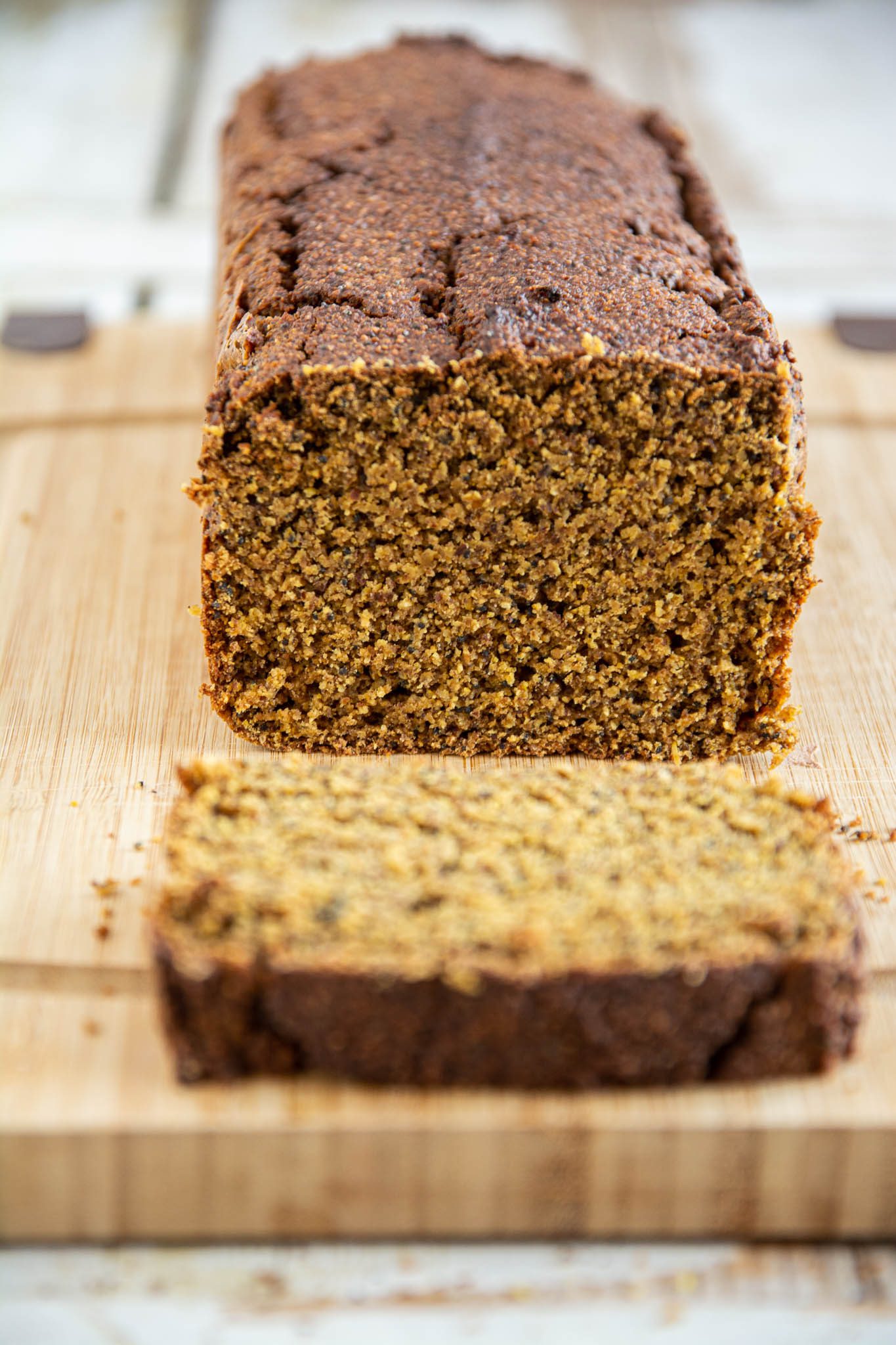 Learn how to make refined sugar free, oil-free and gluten-free vegan lemon pound cake with poppy seeds and vegan lemon custard cream. Suitable on Candida diet.