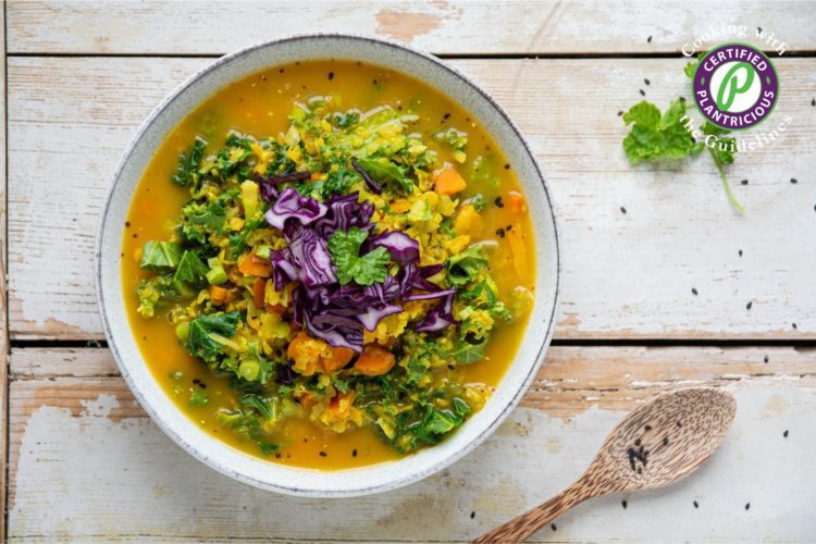 Learn how to make a vegan low glycemic curried red lentil soup with mung beans and kale. It’s a perfectly healthy quick and easy single serving meal to prepare for lunch.