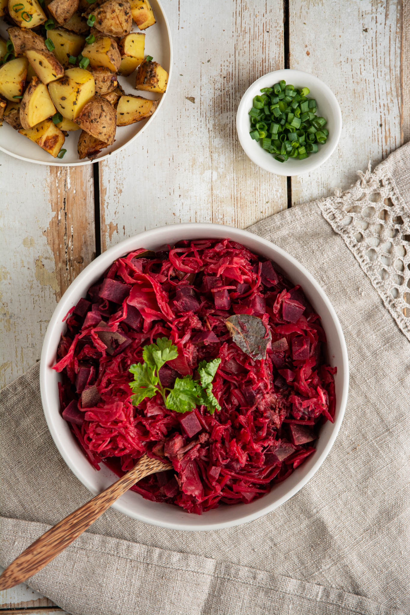 Learn how to cook sauerkraut with beetroot and dates for a delicious, sweet result without refined sugars. It’s a perfect low fat side dish for Christmas dinner or simply to be enjoyed on a regular weekday.