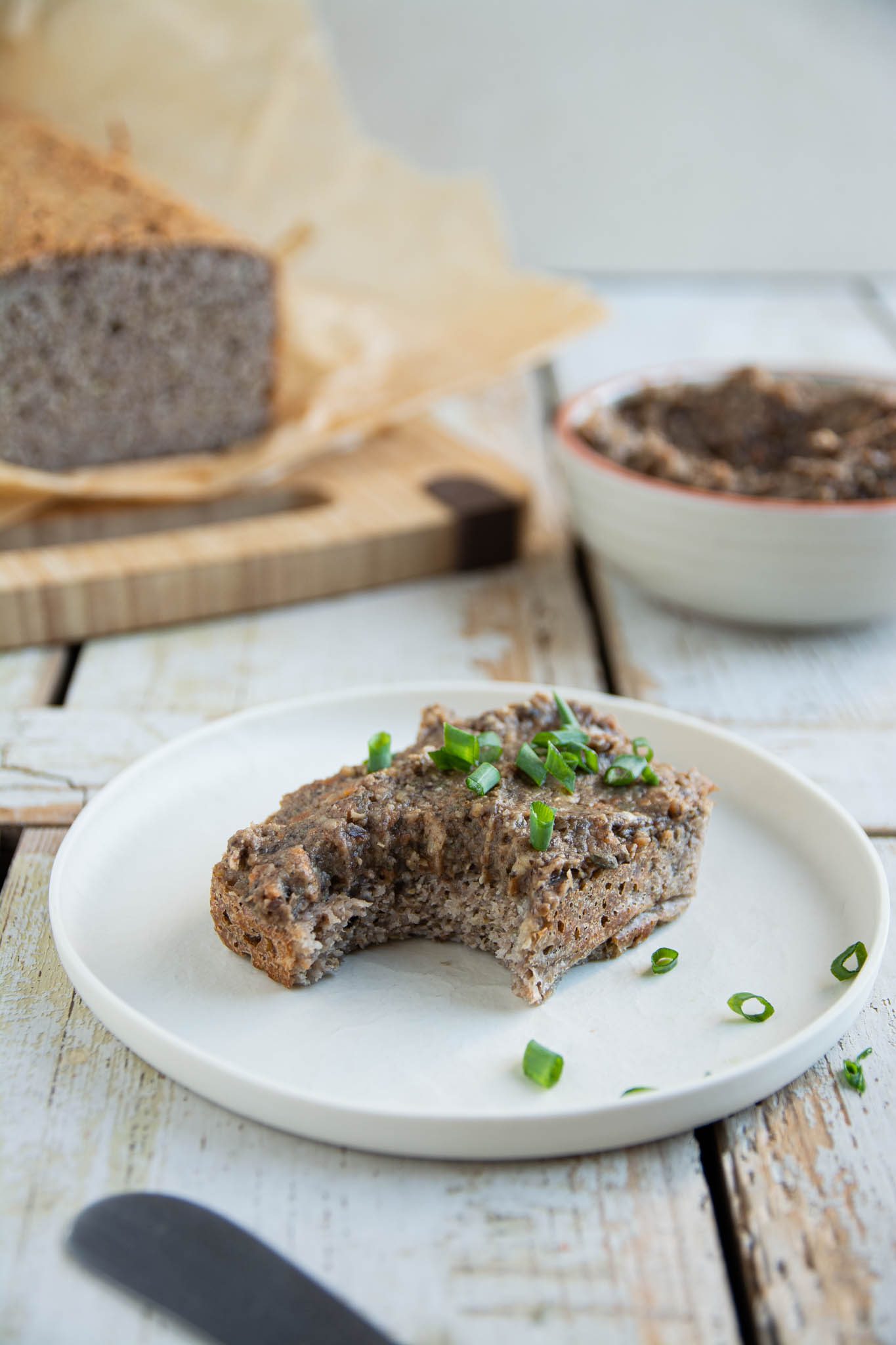 Learn how to make low-fat black bean hummus with soybeans, chickpeas, mushrooms, herbs, and carrots. You'll need 13 ingredients, a food processor, and 25 minutes of your time.