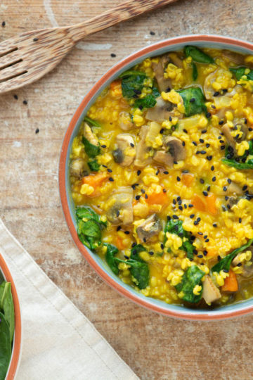 This creamy moong dal recipe with spinach and mushrooms is a great weekday meal accompanied by green salad and rice or pasta.